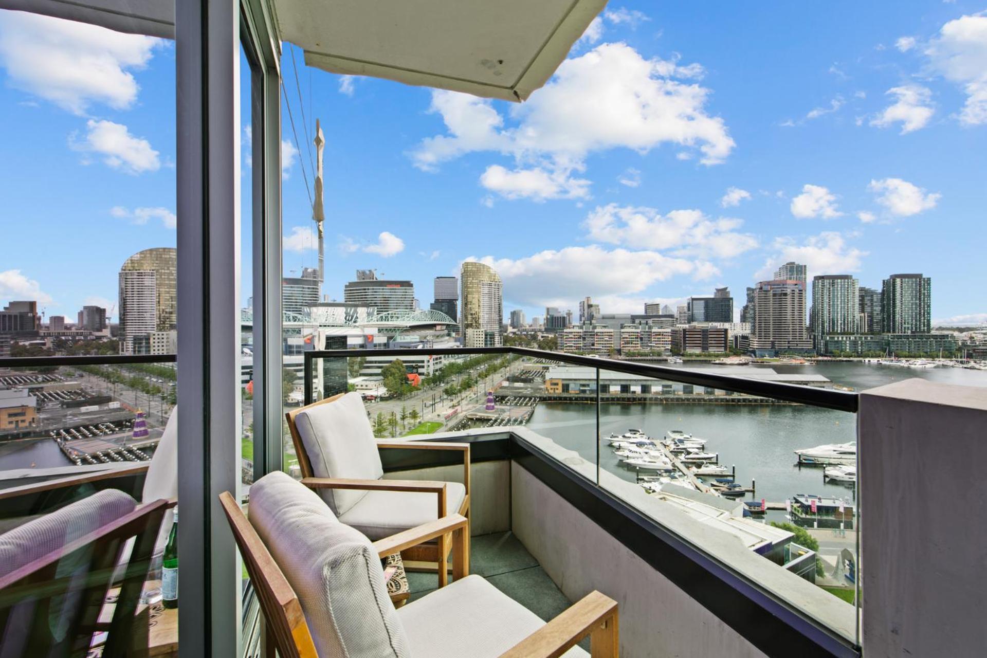 The Sebel Residences Melbourne Docklands Serviced Apartments Экстерьер фото