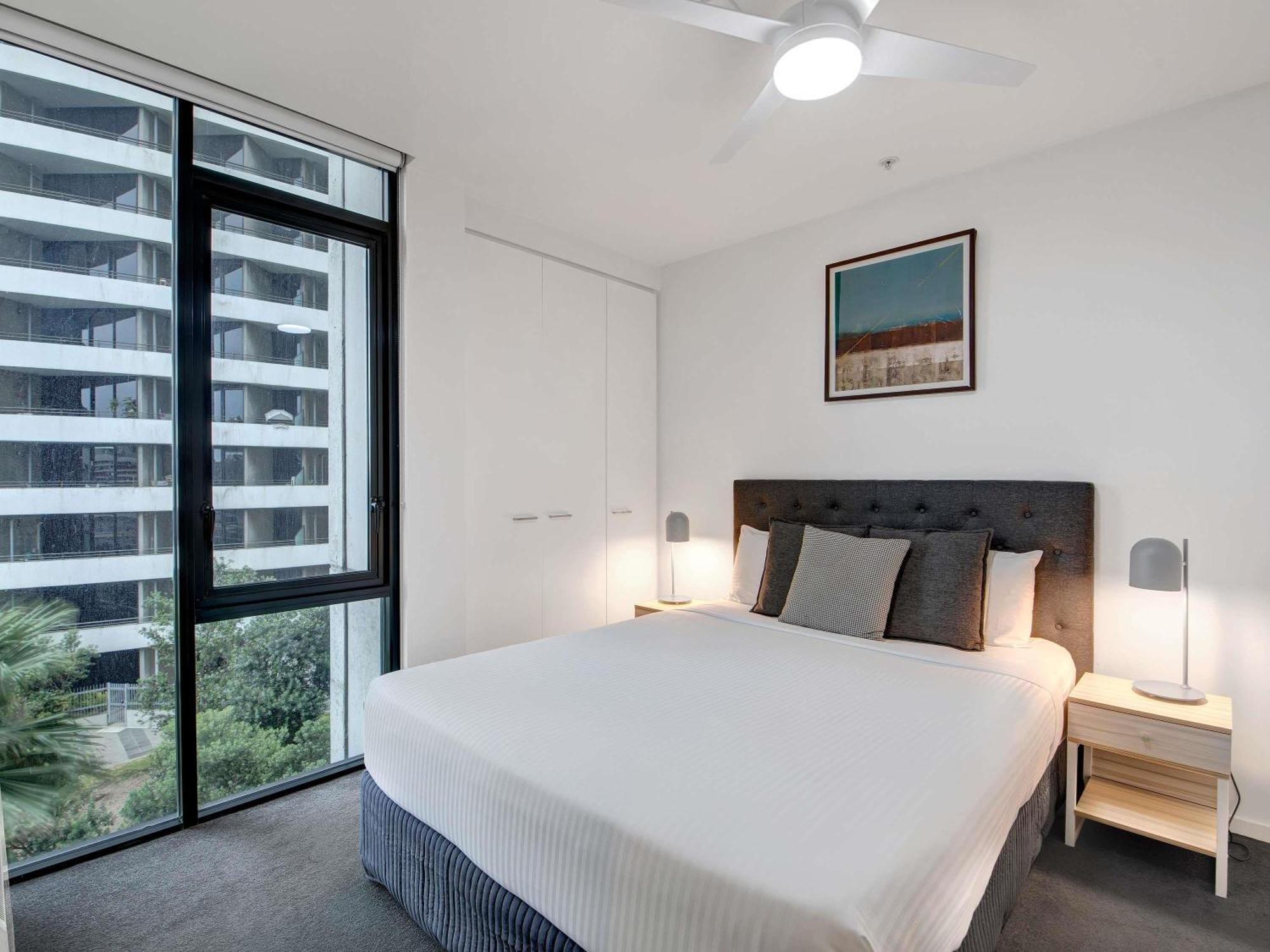 The Sebel Residences Melbourne Docklands Serviced Apartments Экстерьер фото